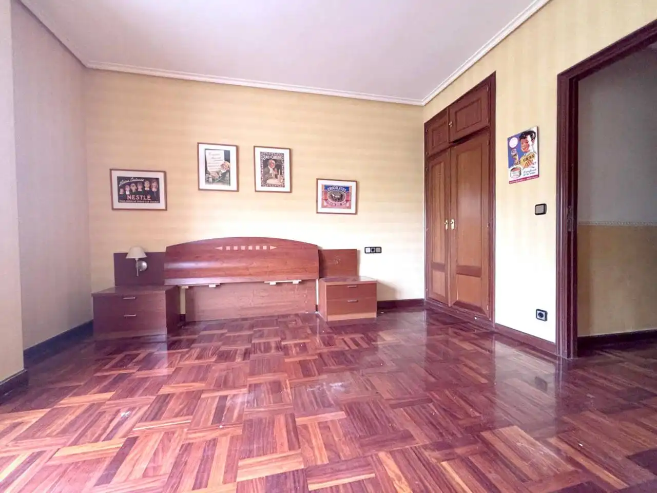 Habitación de Piso en venta en Burgos con Calefacción y Terraza