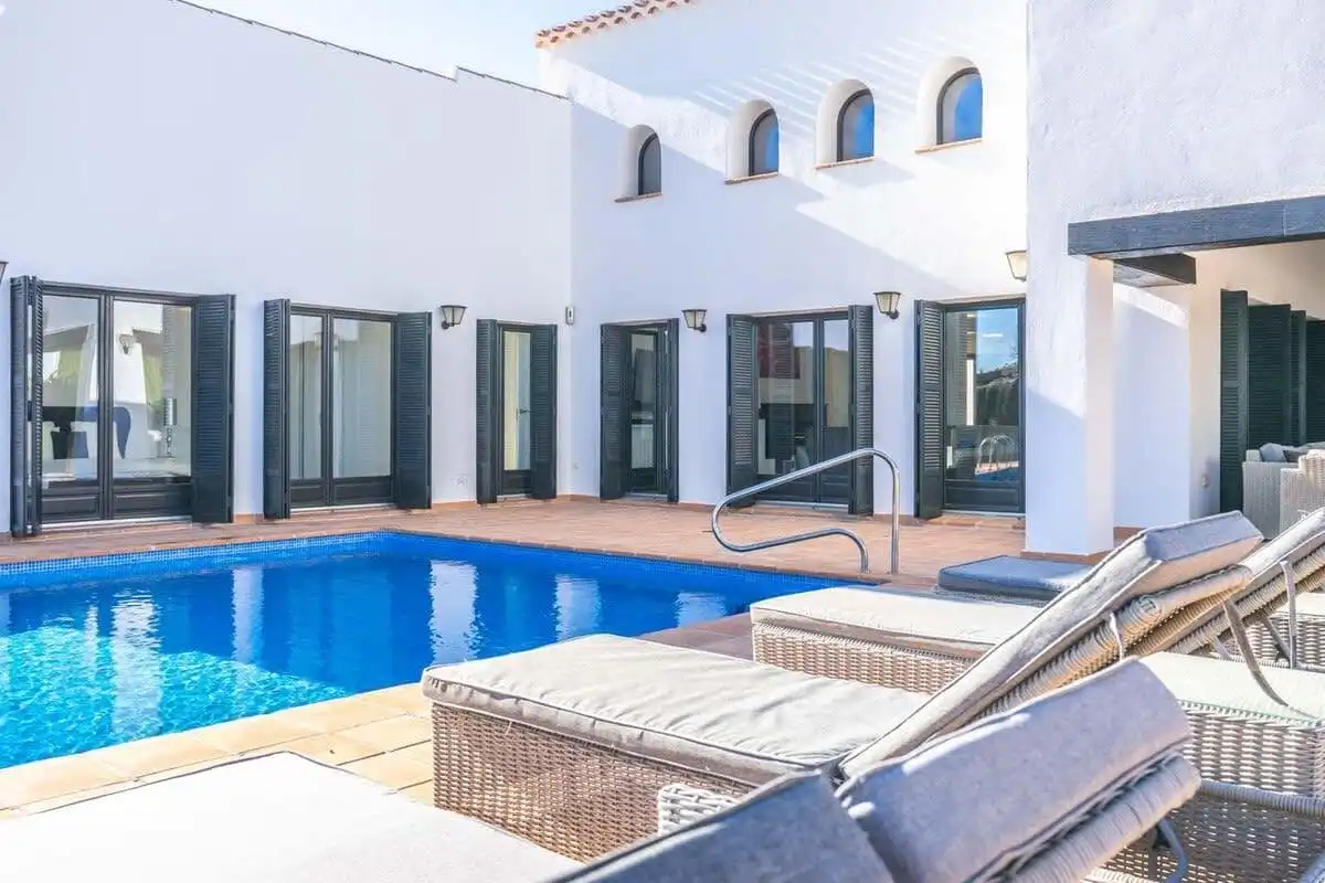 Piscina de Casa o xalet en venda en Murcia