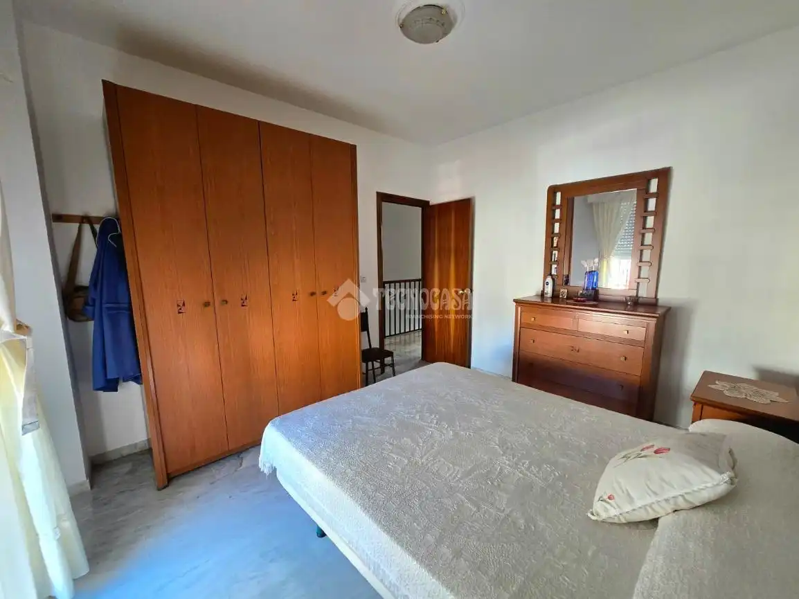 Habitación de Casa adosada en venta en Morón de la Frontera