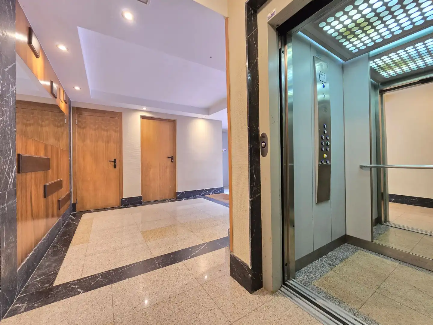 Piso en venta en Llanes con Calefacción, Terraza y Trastero