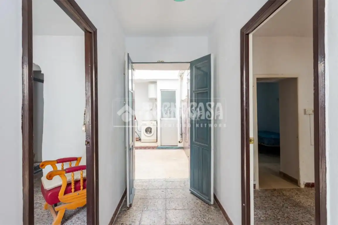 Einfamilien-Reihenhaus zum Verkauf in Vélez-Málaga mit Terrasse und Balkon