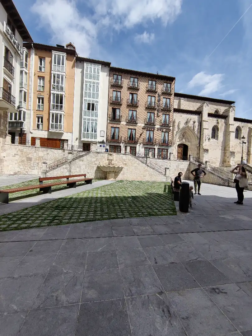 Vista exterior de Apartamento en venta en Burgos
