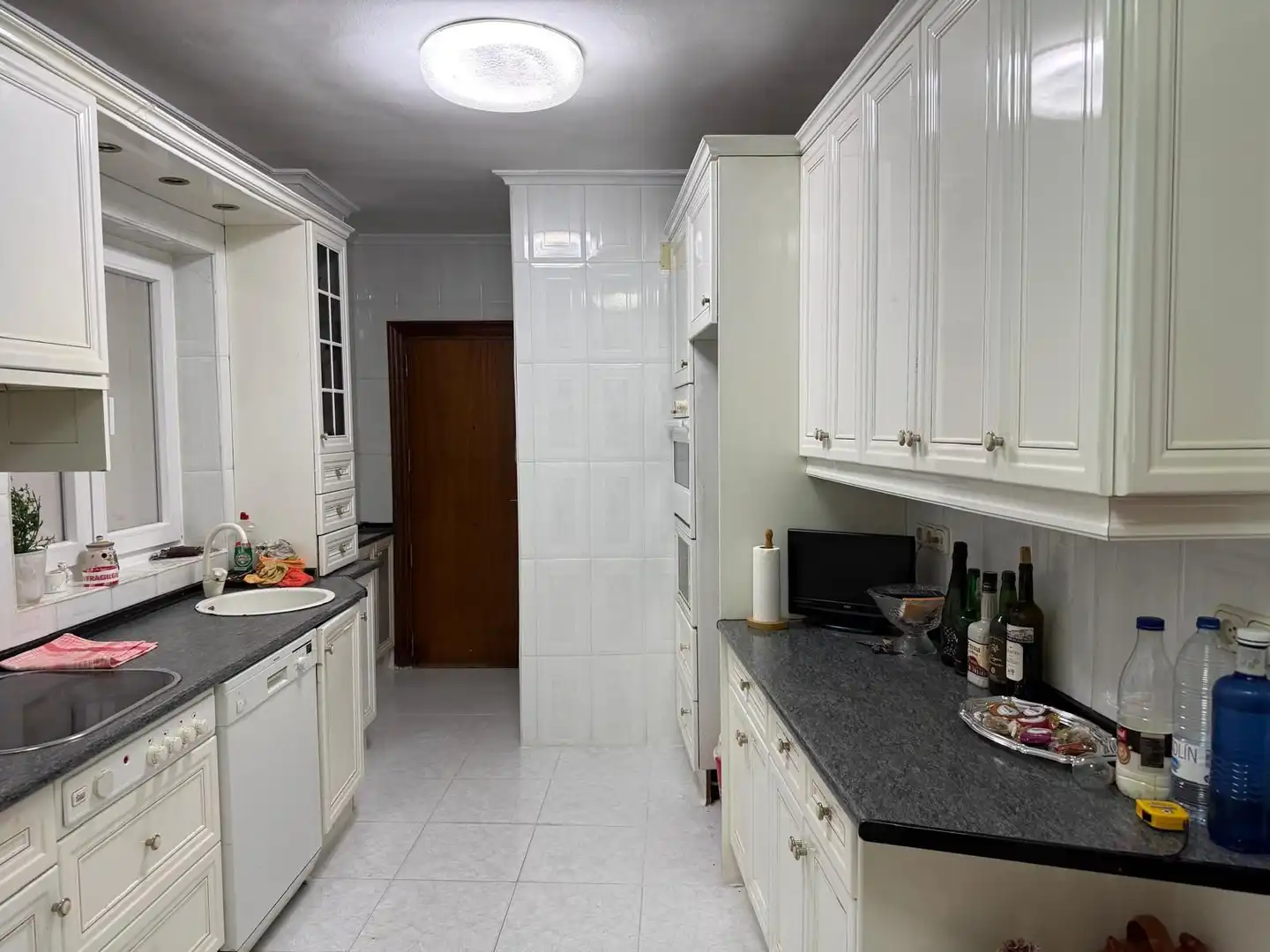 Kitchen of Flat for sale in Valladolid  with Heating, Terrace and Storage room