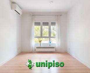 Bedroom of Flat to rent in Leganés  with Air Conditioner, Heating and Alarm