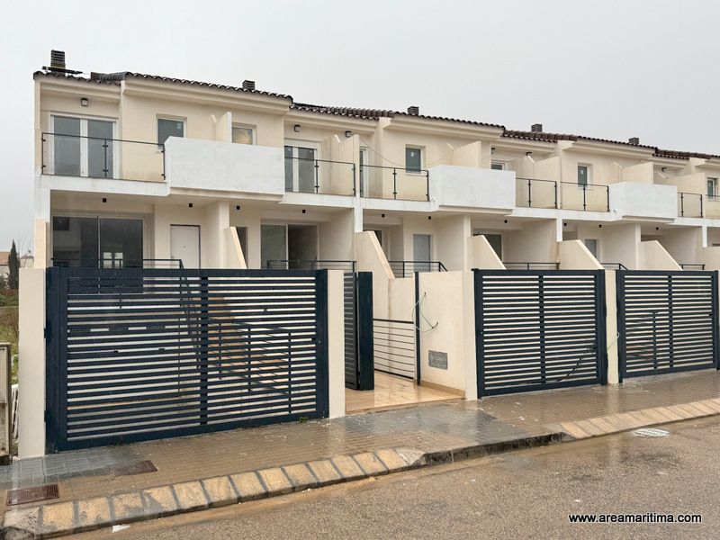 Exterior view of Single-family semi-detached for sale in Anna  with Terrace, Storage room and Oven