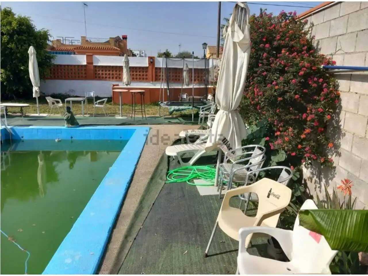 Piscina de Casa o xalet en venda en Alcalá de Guadaira amb Aire condicionat, Calefacció i Jardí privat
