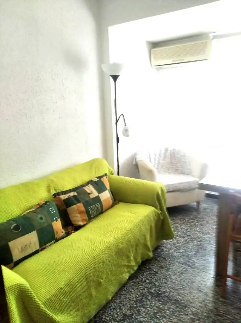 Sala de estar de Piso de alquiler en Zaragoza con Calefacción, Amueblado y Horno