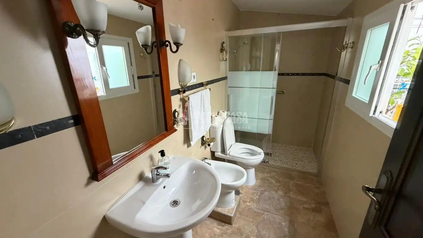 Baño de Piso en venta en Jaén con Aire acondicionado y Calefacción