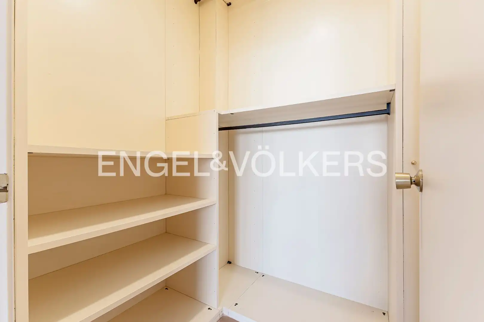 Ático en venta en Barcelona con Aire acondicionado, Calefacción y Parquet