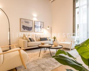 Living room of Flat to rent in  Barcelona Capital  with Air Conditioner, Heating and Terrace