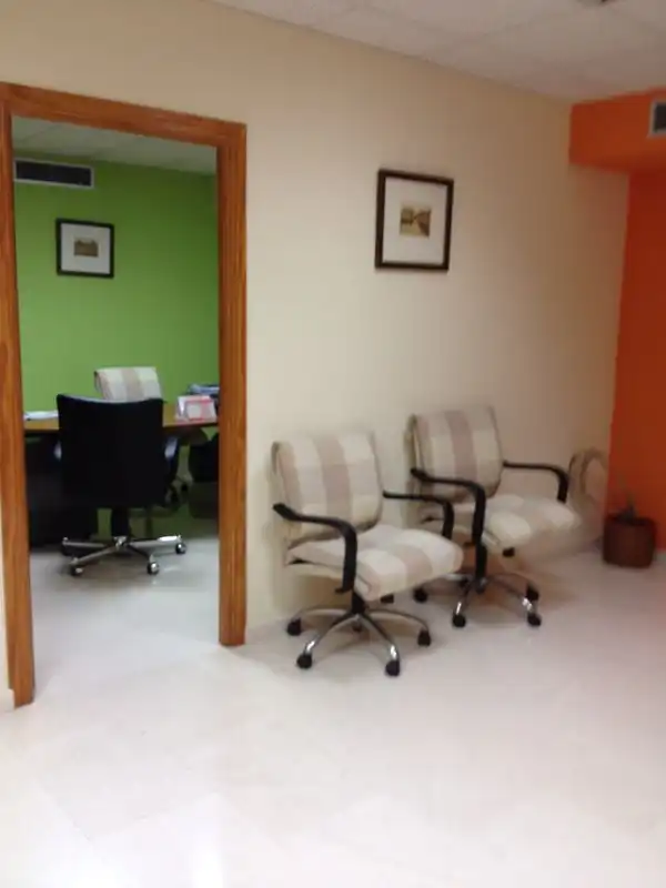 Business premises to rent in Calle Ramón y Cajal, imagen 20