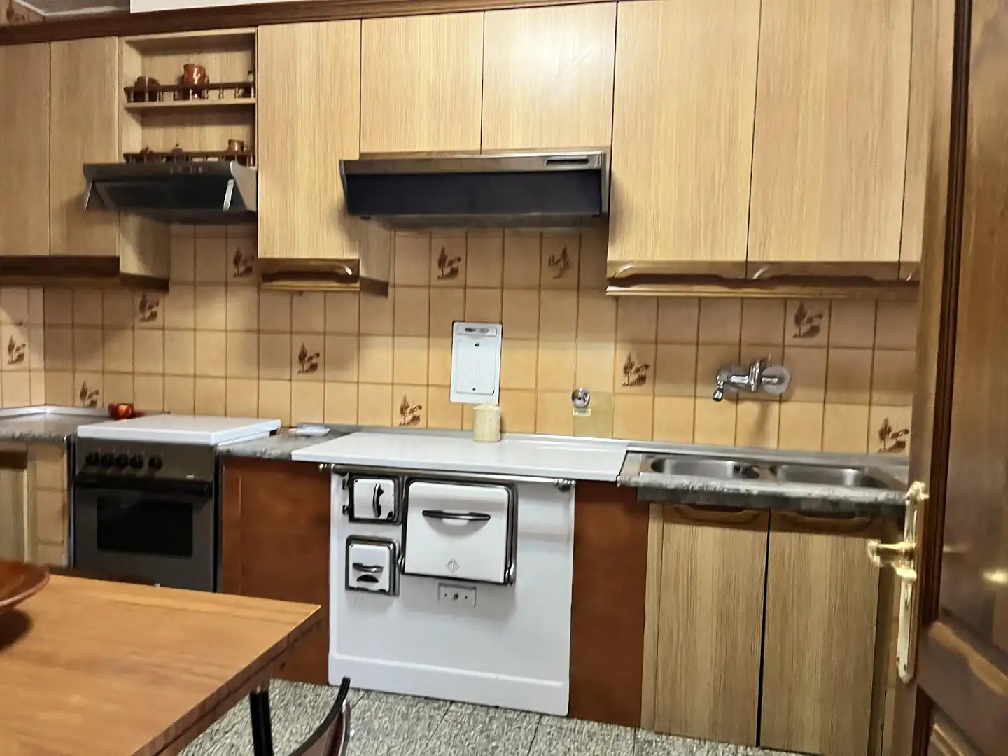 Cocina de Casa o chalet en venta en Alquézar con Calefacción y Terraza