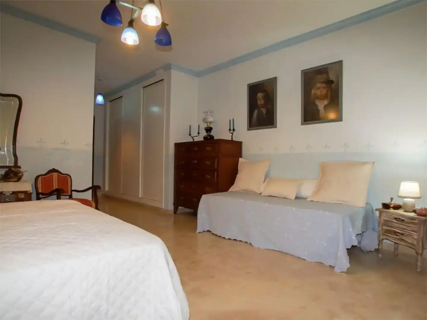 Schlafzimmer von Einfamilien-Reihenhaus zur Miete in Lora del Río, Sevilla