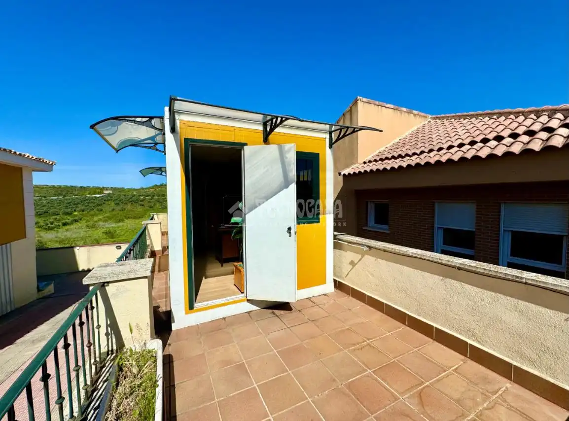 Oficina de alquiler en Cabanillas del Campo