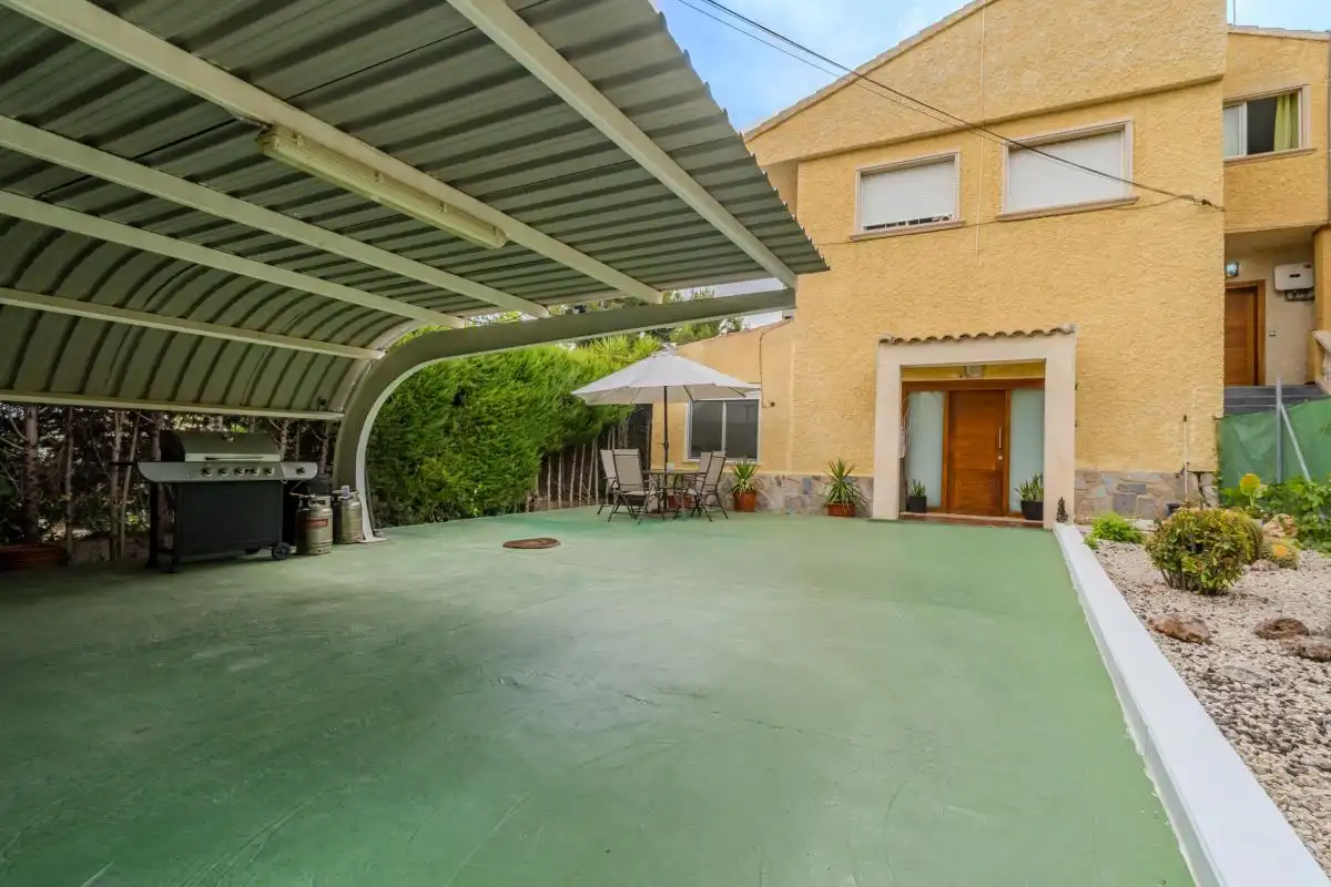 Vista exterior de Casa o xalet en venda en Las Torres de Cotillas amb Aire condicionat, Calefacció i Terrassa