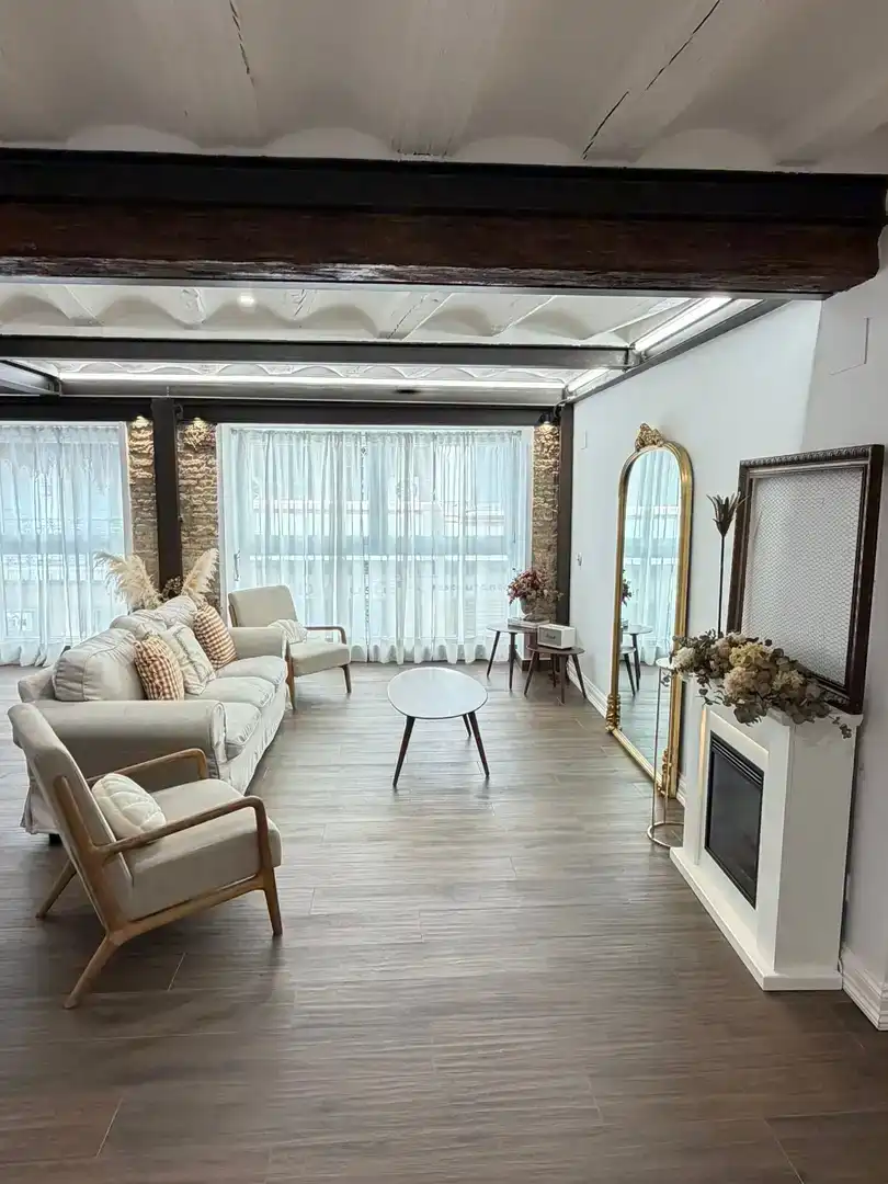 Sala de estar de Piso en venta en  Zaragoza Capital con Aire acondicionado