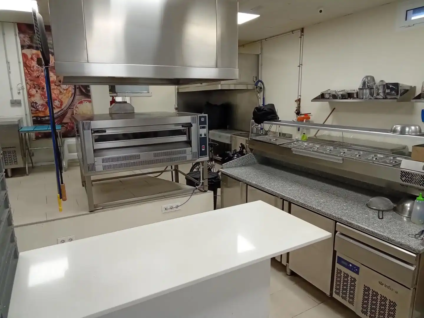 Cocina de Local de alquiler en Ponteareas con Amueblado y Alarma