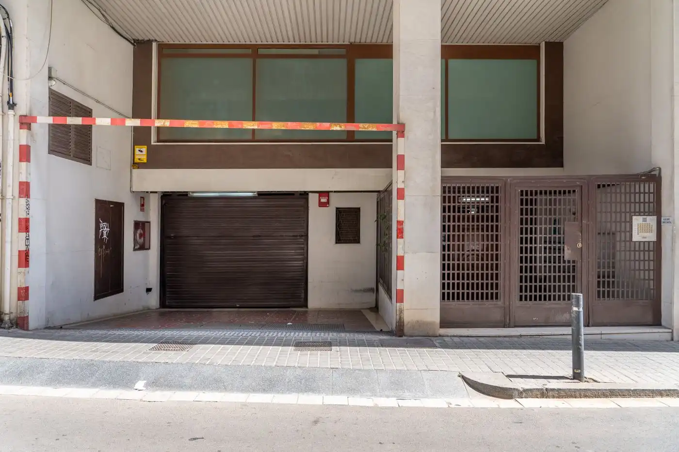 Außenansicht von Garage zur Miete in L'Hospitalet de Llobregat