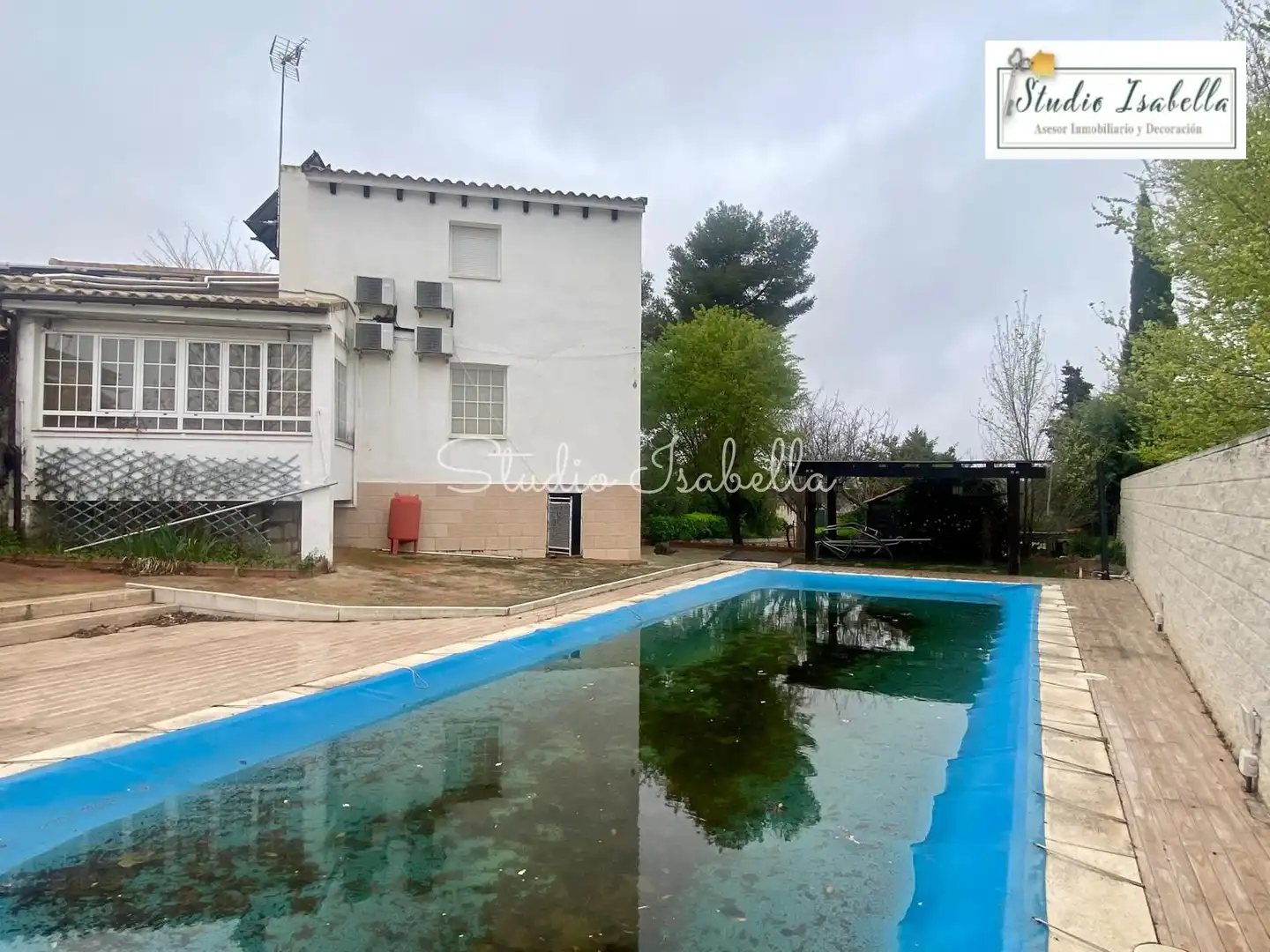 Piscina de Casa o xalet en venda en Nambroca amb Aire condicionat, Calefacció i Jardí privat
