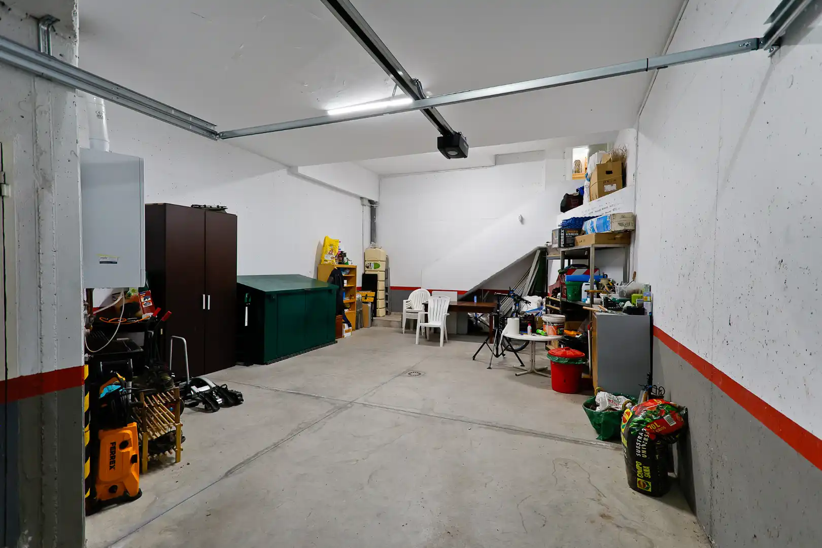 Casa aparellada amb terrassa en venda a Calle de Ignacio, imagen 43