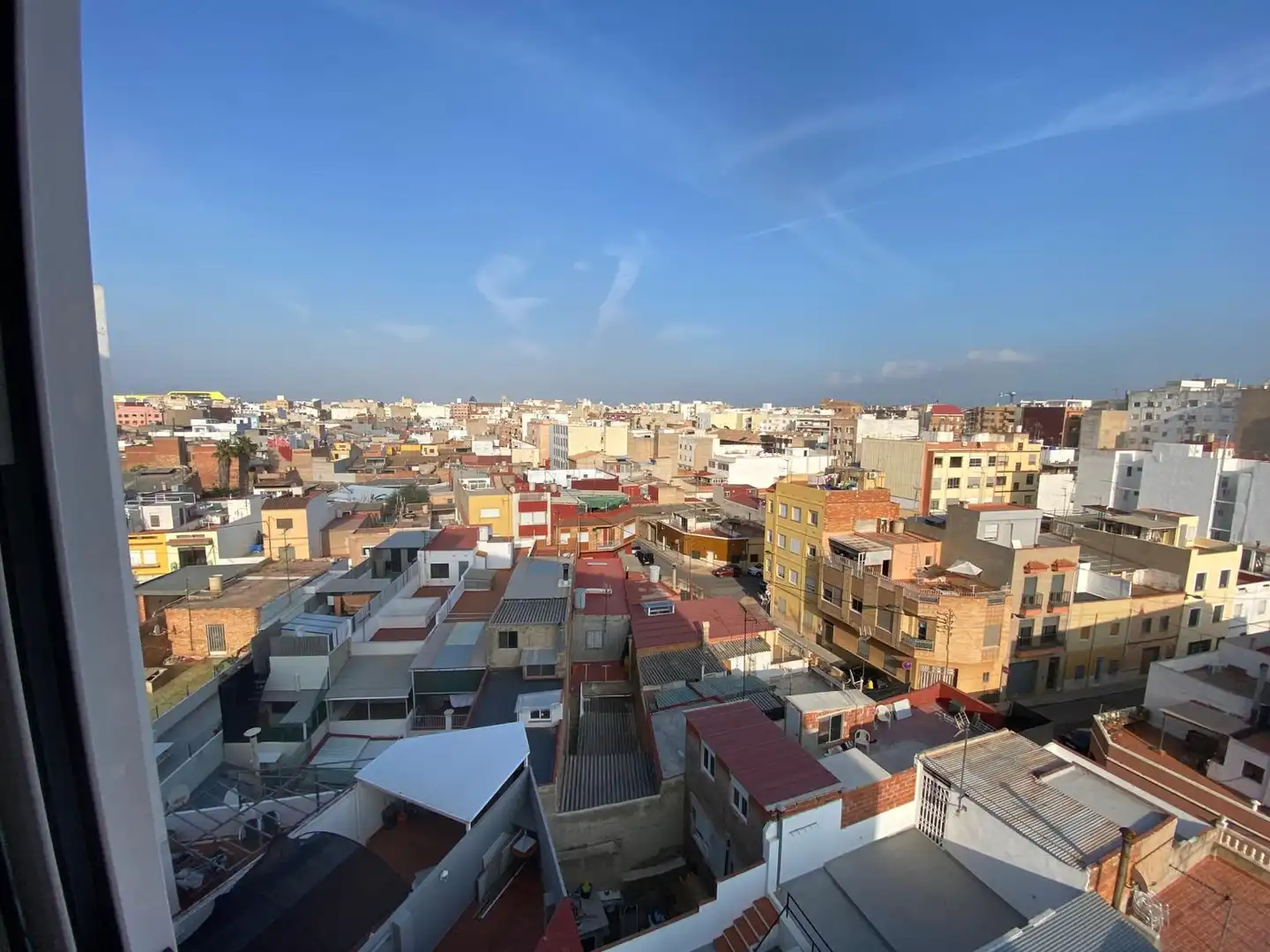 Vista exterior de Ático en venta en Vila-real con Aire acondicionado, Calefacción y Terraza