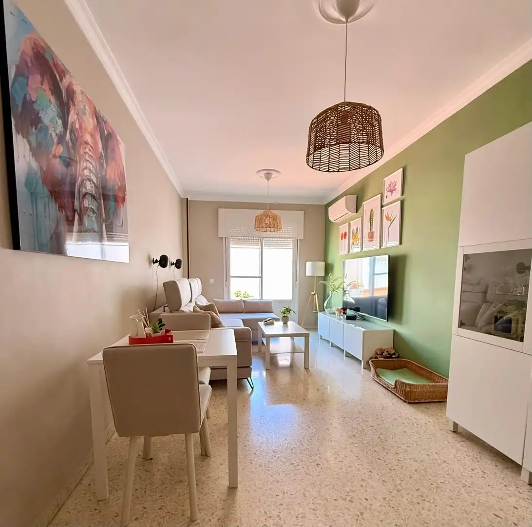 Sala de estar de Piso en venta en Arcos de la Frontera con Aire acondicionado y Terraza