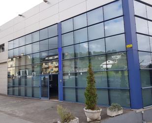 Vista exterior de Nau industrial en venda en Vigo 