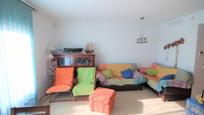 Living room of Single-family semi-detached for sale in Creixell  with Air Conditioner, Terrace and Balcony