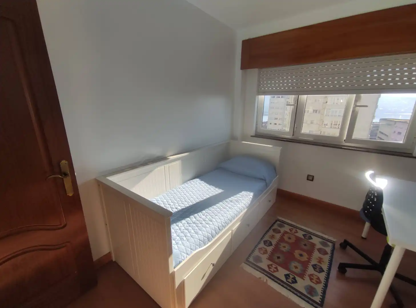 Schlafzimmer von Wohnung zum Verkauf in Ferrol mit Heizung, Parkett und Möbliert