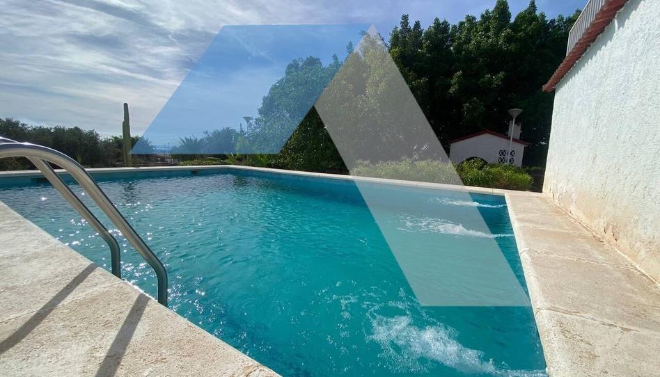 Foto 1 de Casa o xalet en venda a Peña de las Águilas, Alicante