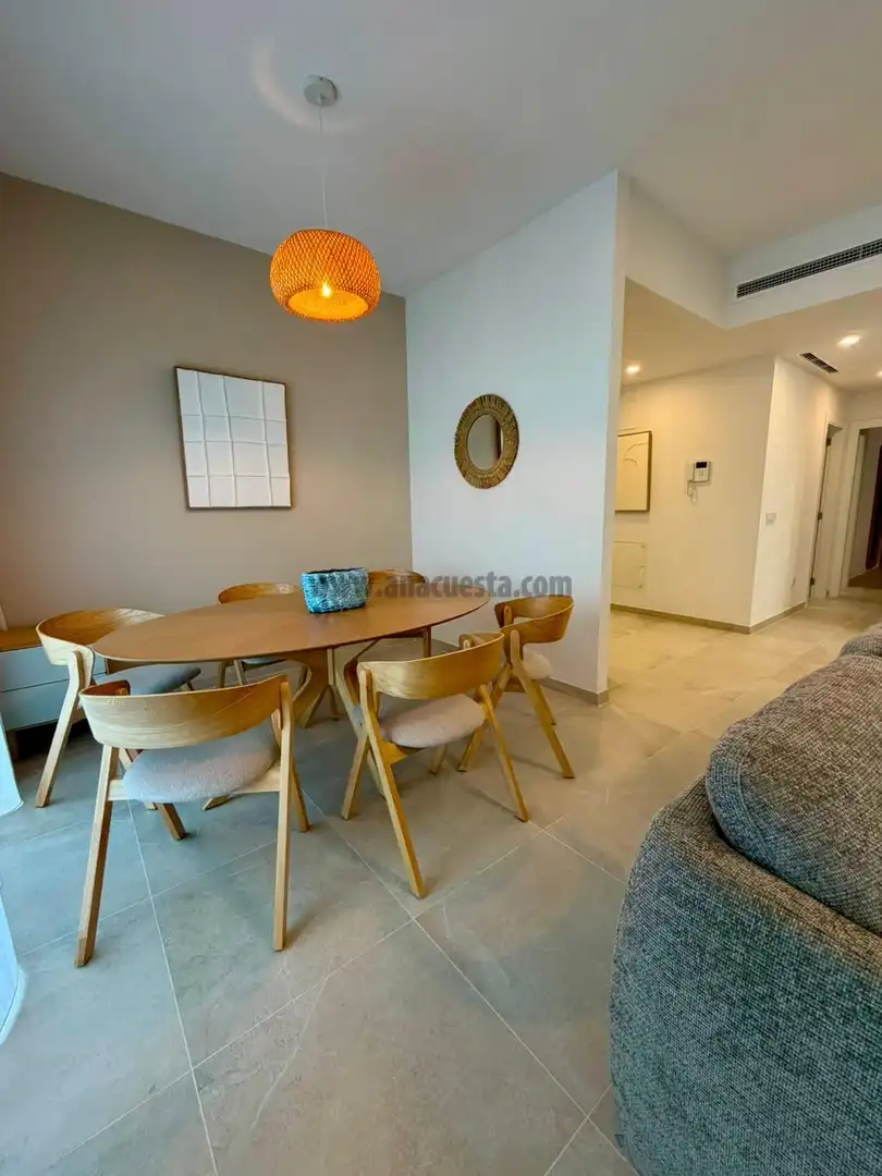 Comedor de Apartamento de alquiler en Estepona Pueblo