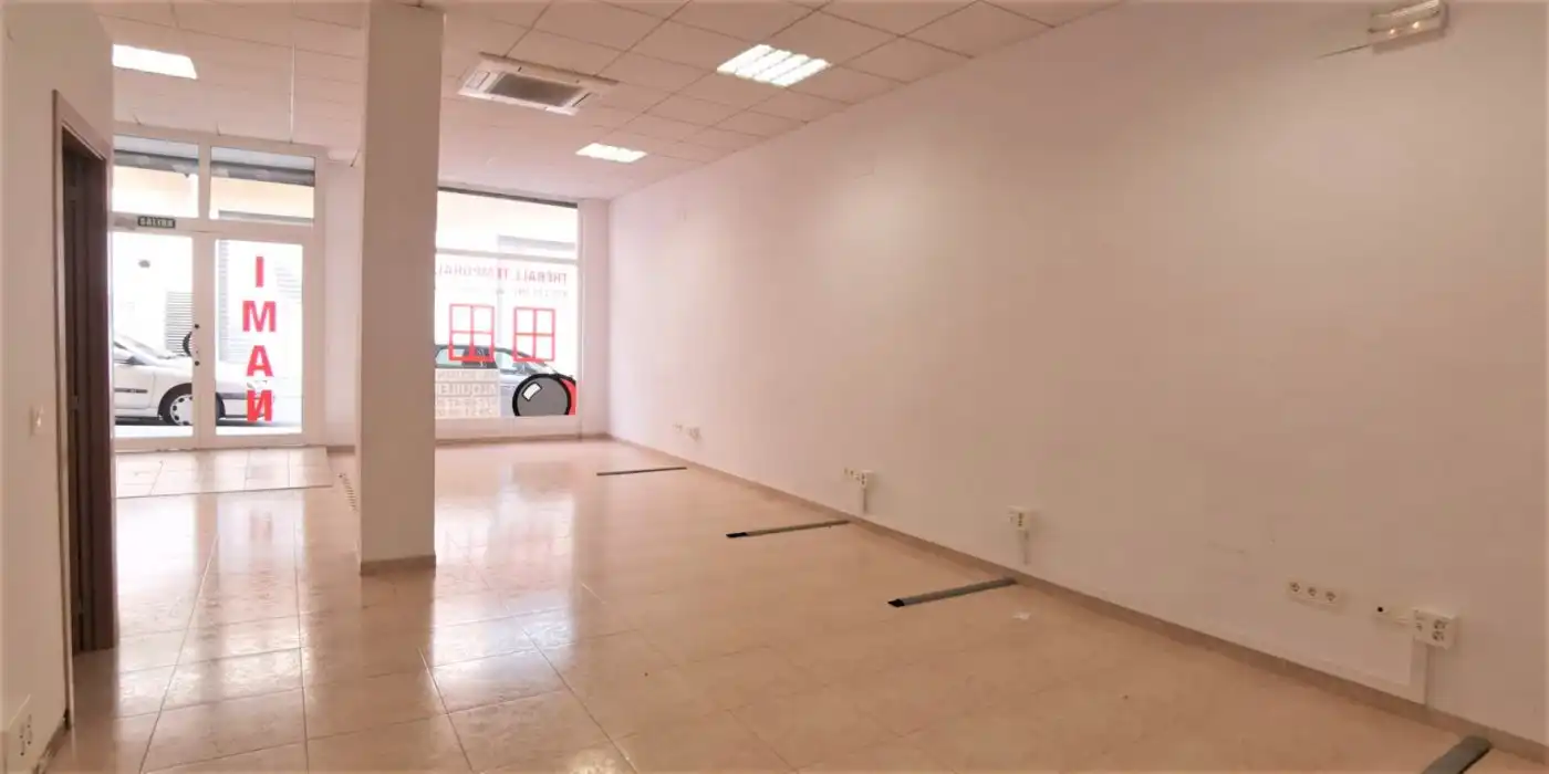 Business premises to rent in Carrer Carrer Pau Casals, imagen 6