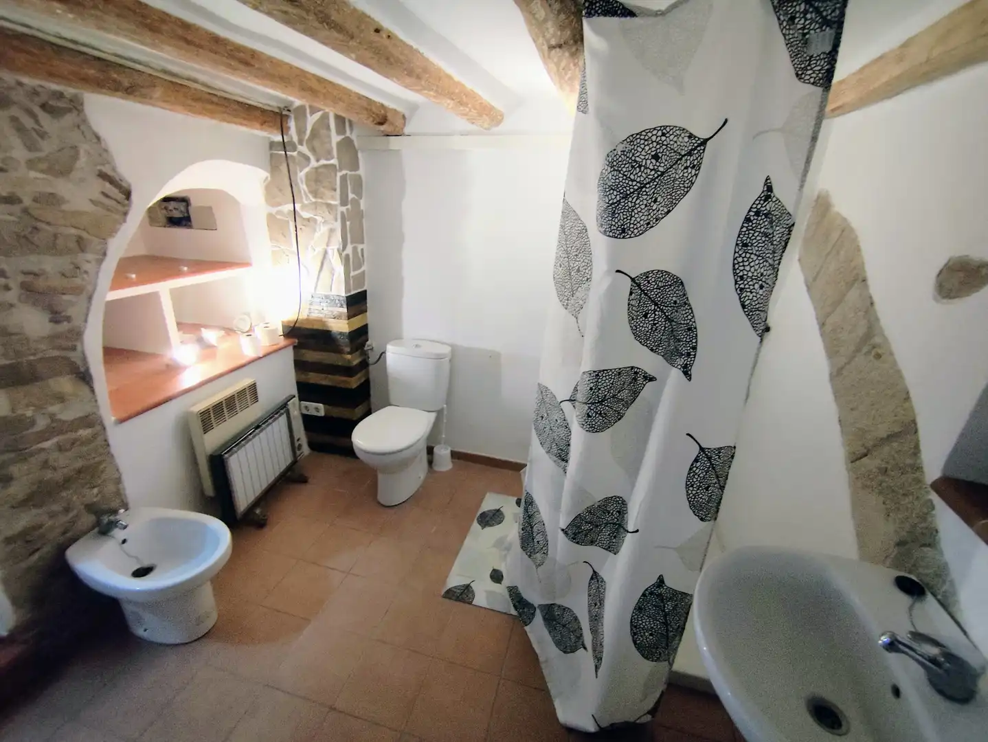 Baño de Finca rústica en venta en Santa Coloma de Queralt con Calefacción, Amueblado y Horno