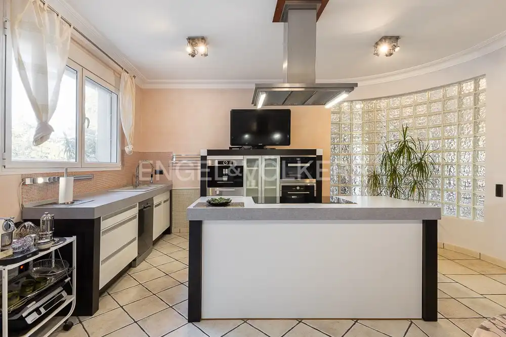 Cocina de Casa o chalet en venta en Carcaixent con Calefacción, Jardín privado y Terraza