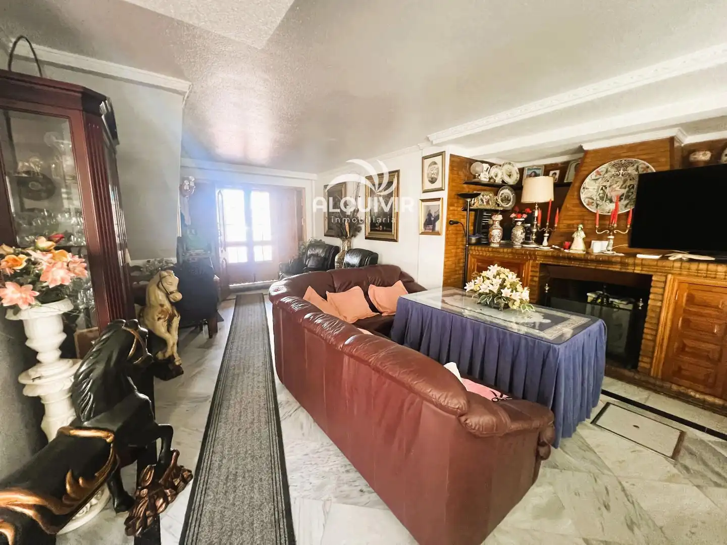 Sala d'estar de Casa adosada en venda en Almonte amb Terrassa, Traster i Piscina