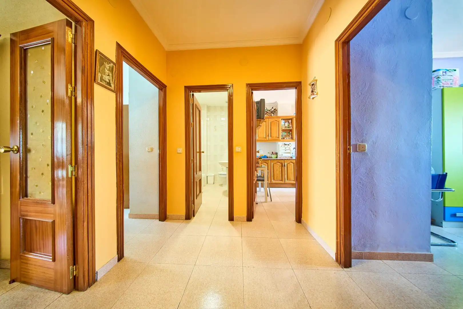 Casa adosada en venta en Baza con Calefacción, Terraza y Trastero