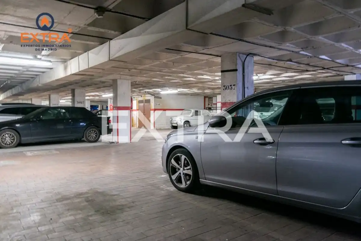 Parking of Garage for sale in Madrid