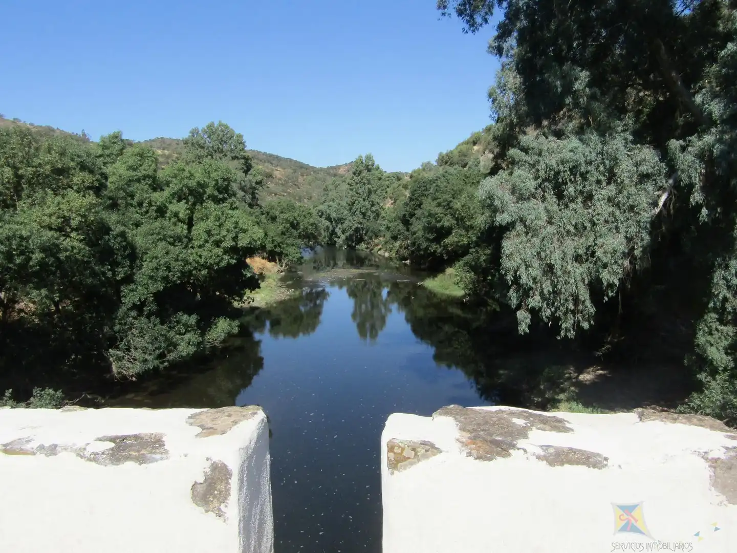 Vista exterior de Finca rústica en venta en Encinasola