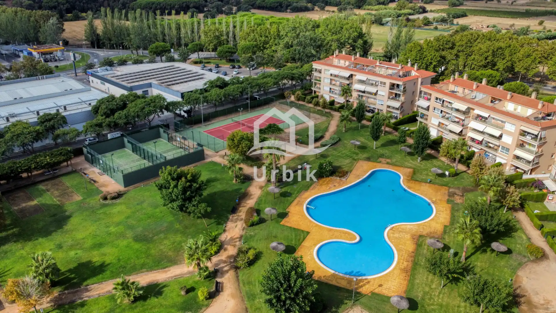 Piscina de Piso en venta en Castell d'Aro, Platja d'Aro i s'Agaró con Aire acondicionado, Calefacción y Terraza