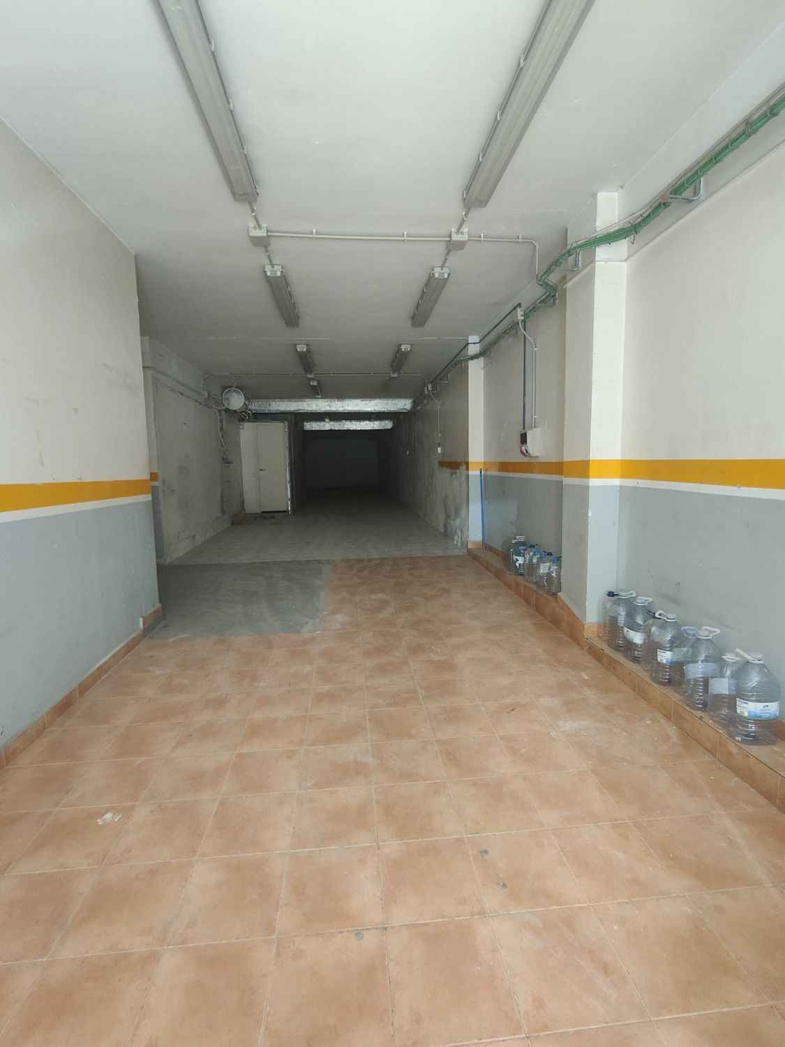 Nave industrial de alquiler en Cervelló