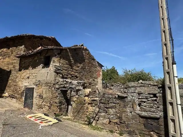 Vista exterior de Finca rústica en venta en Villardeciervos con Jardín privado