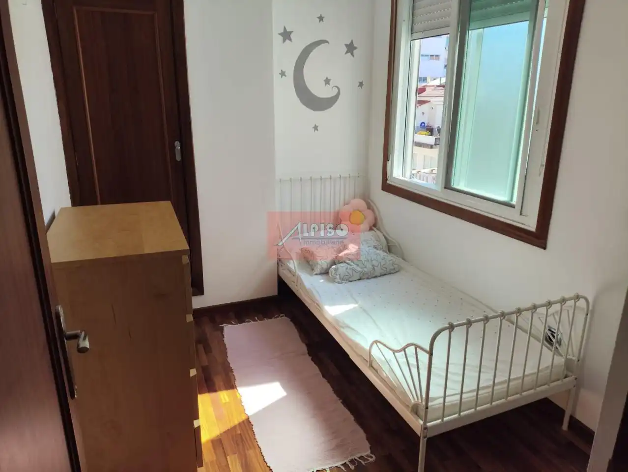 Bedroom of Flat for rent in Ourense Capital   with Air Conditioner, Heating and Parquet flooring