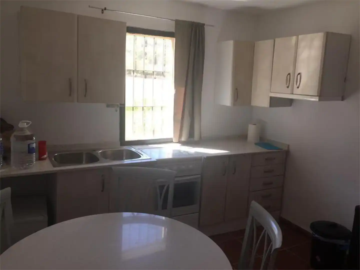 Cuina de Finca rústica en venda en Navahermosa amb Moblat