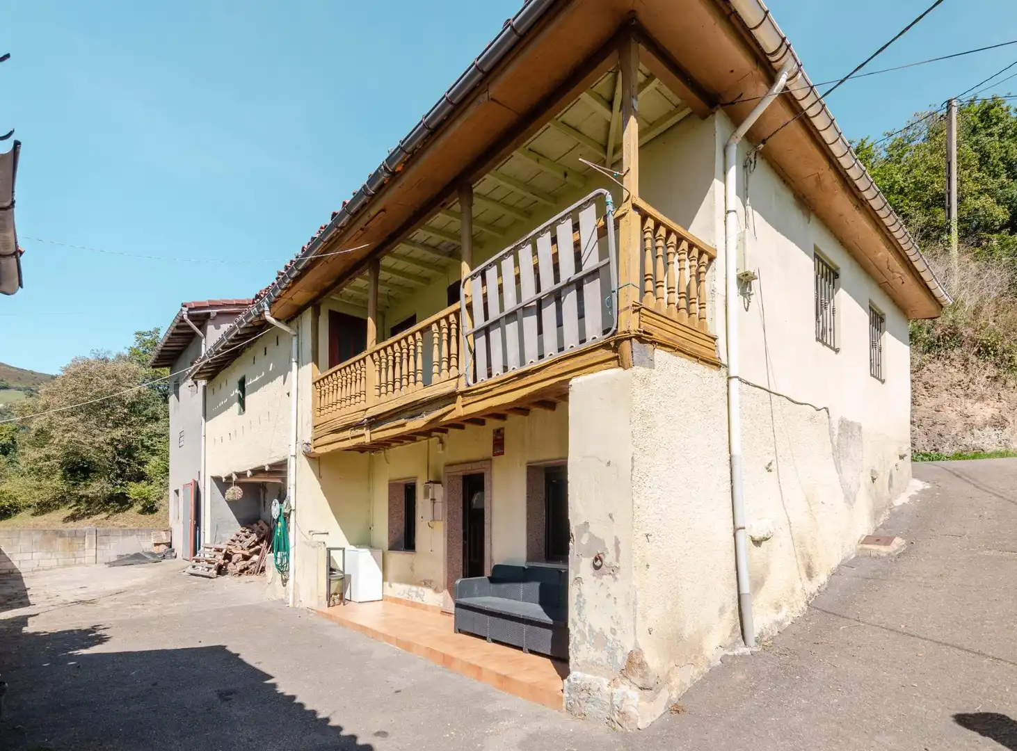 Vista exterior de Casa o chalet en venta en Riosa, Asturias