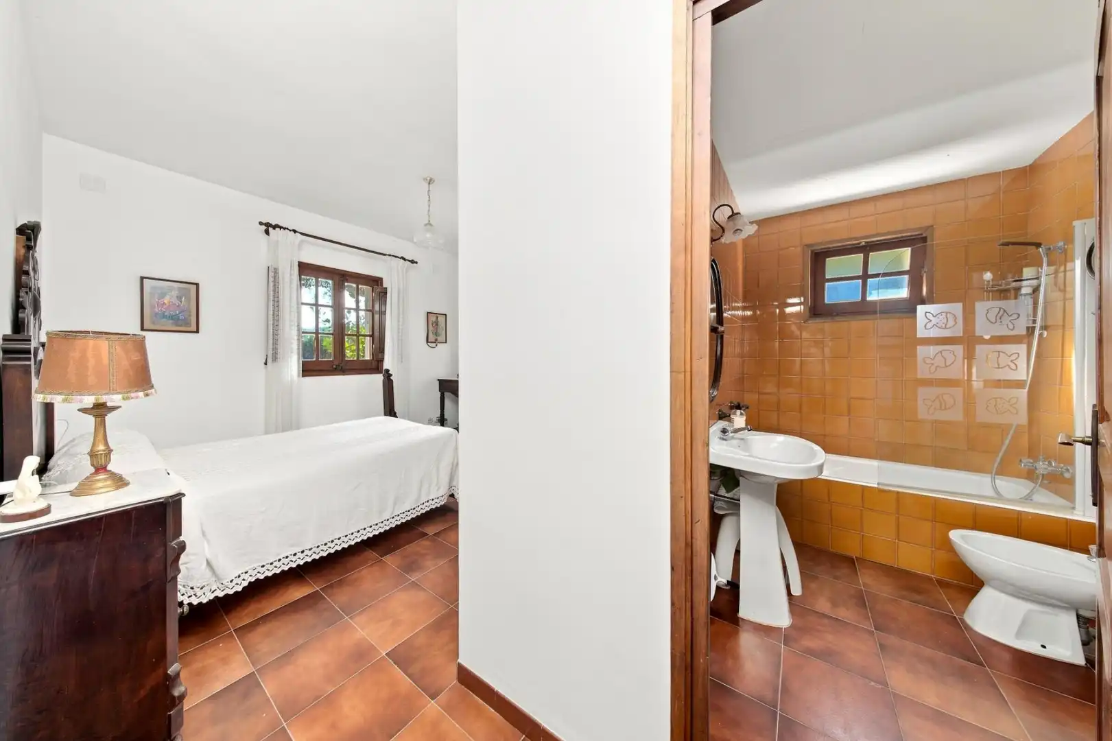 Bathroom of Houses for sale in Darnius  with Private garden, Storage room and Balcony