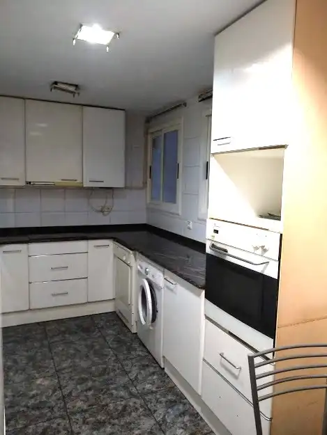 Cocina de Piso de alquiler en Lleida con Calefacción, Amueblado y Horno
