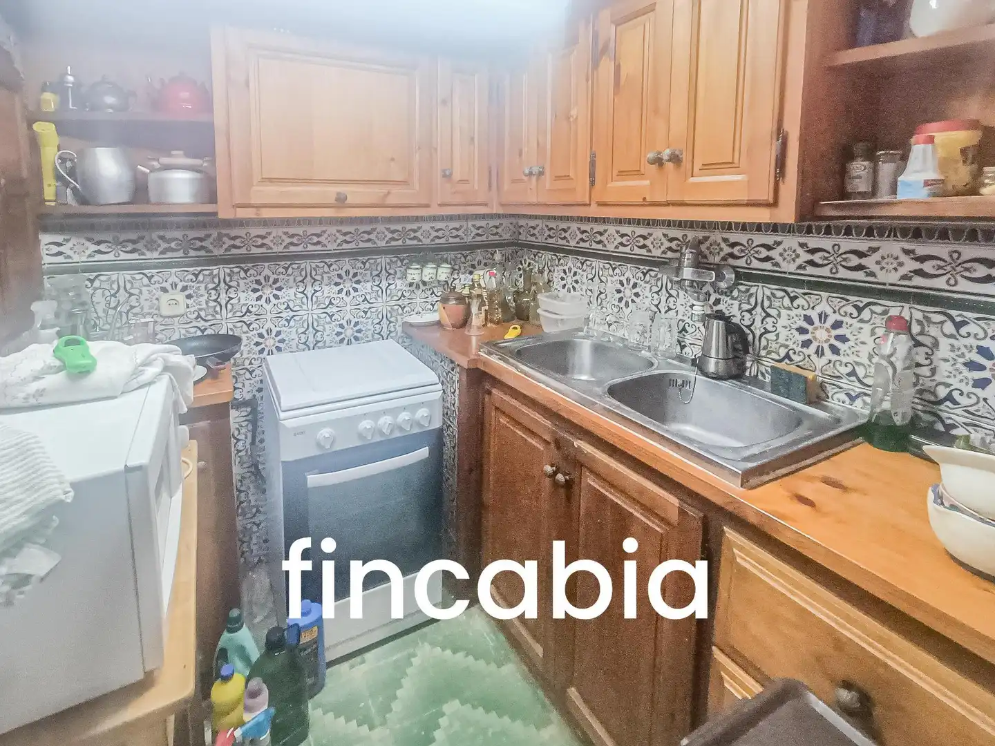 Cuina de Casa o xalet en venda en Riudarenes amb Calefacció, Jardí privat i Terrassa