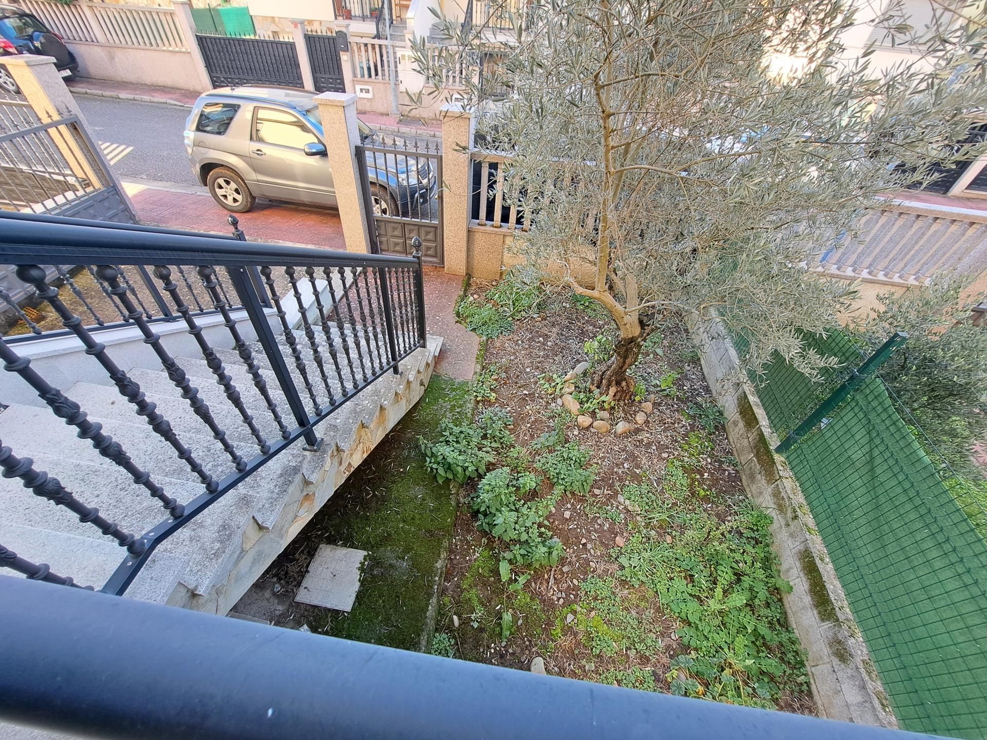 Single-family semi-detached for sale in Carracedelo