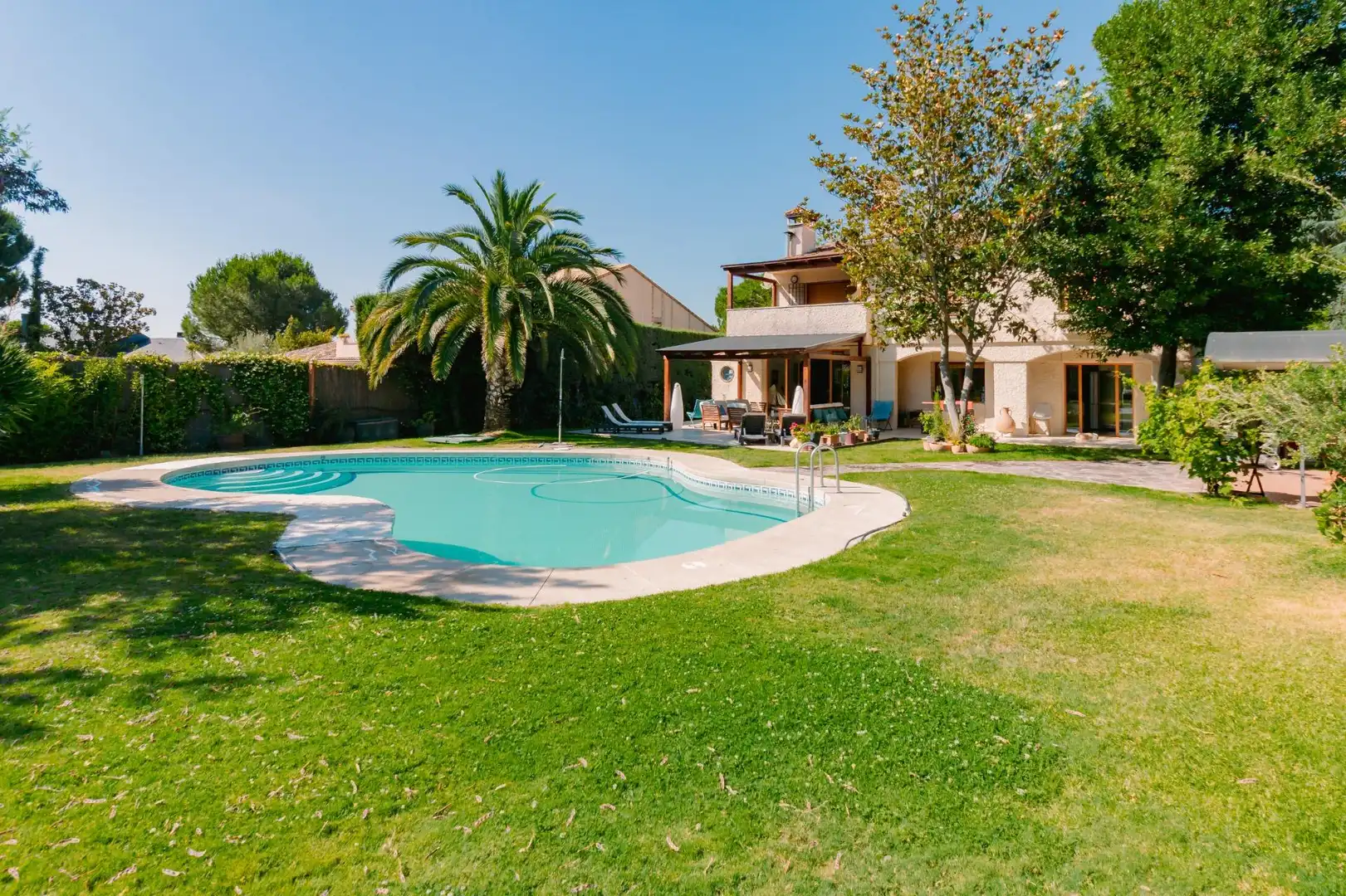 Swimming pool of Houses for sale in Boadilla del Monte  with Heating, Private garden and Terrace