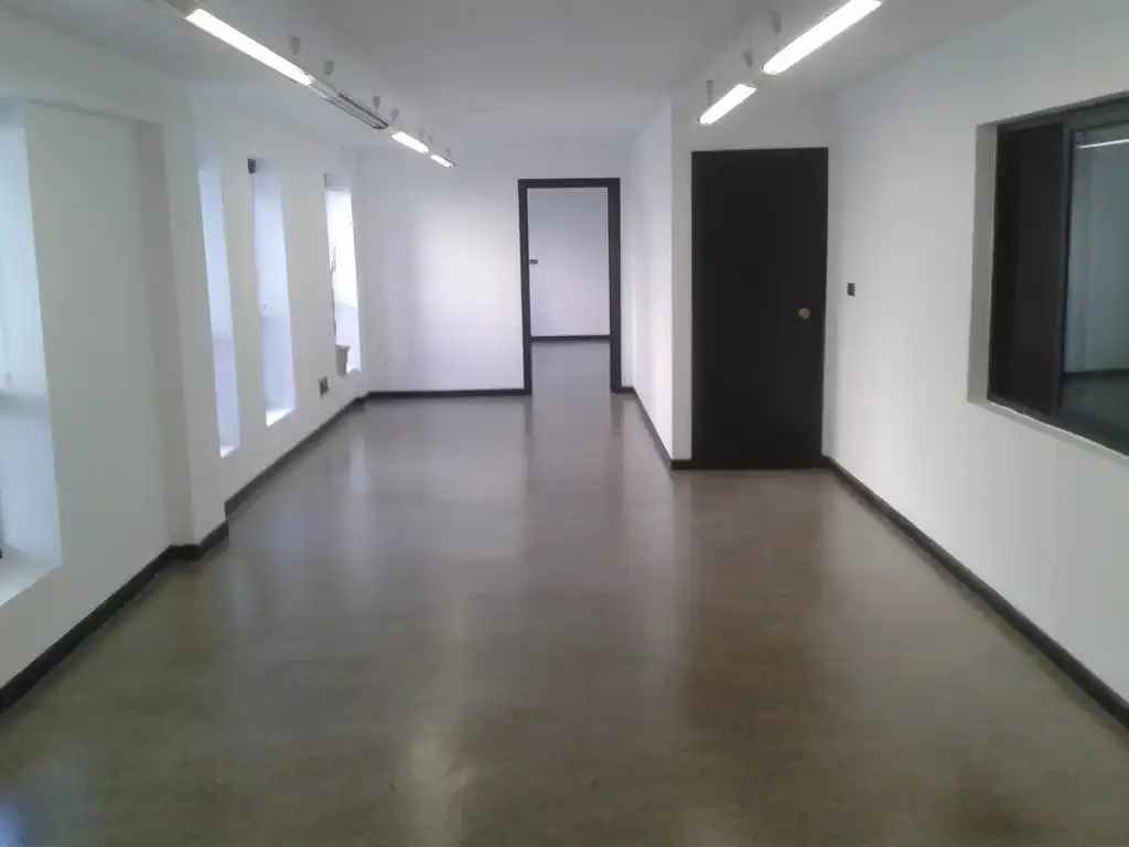 Nau industrial de lloguer a Rúa José María Rivera Corral, imagen 7